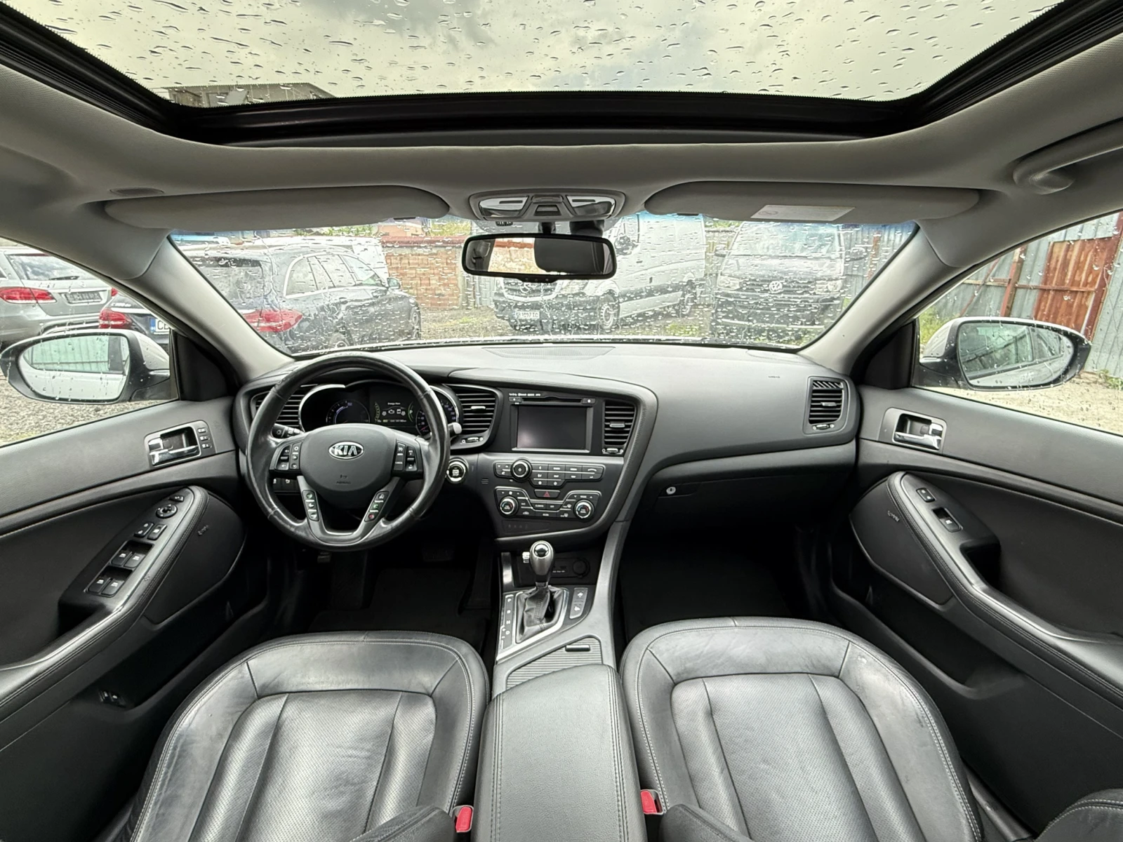 Kia Optima 2.0-HYBRID-AVTOMAT-ШВЕЙЦАРИЯ, снимка 11 - Автомобили и джипове - 54573305