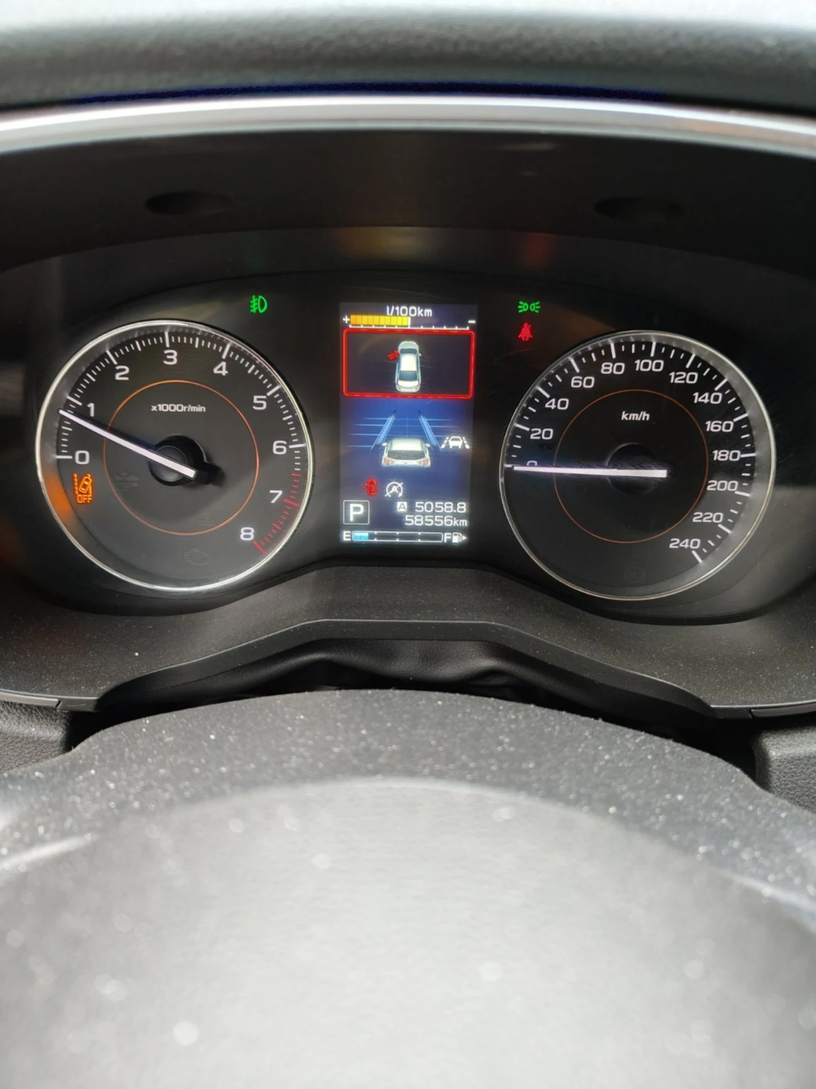 Subaru XV 58600км! Пълна сервизна история , снимка 8 - Автомобили и джипове - 54782741