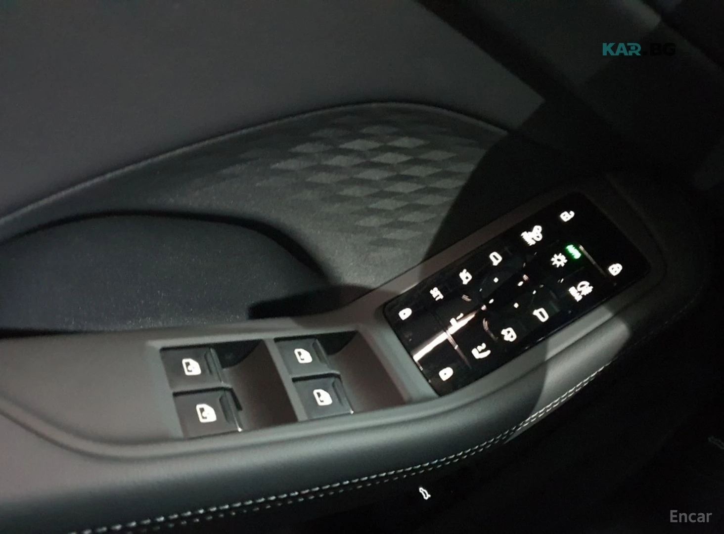Audi A5 40 TFSI QAUTRRO S LINE* 360* ОБДУХВ* ПАНО* HEAD UP, снимка 16 - Автомобили и джипове - 54917444