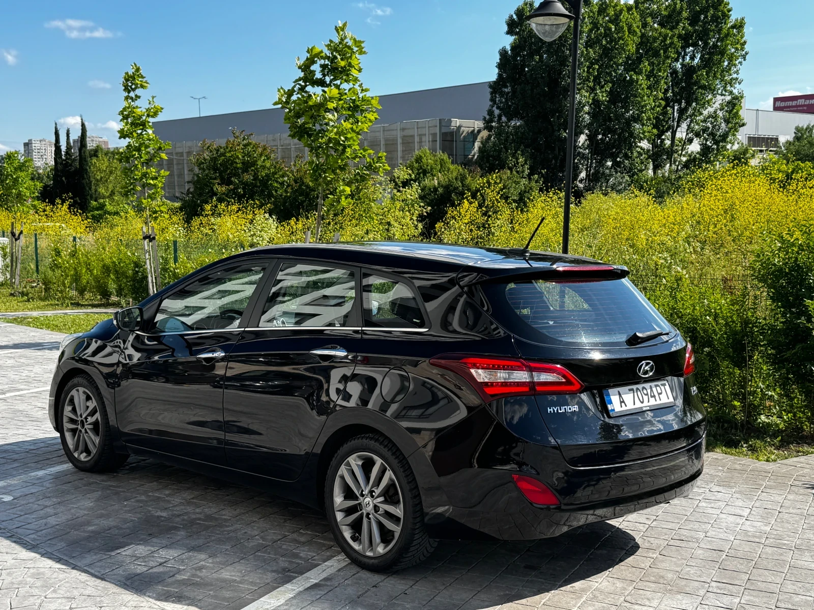 Hyundai I30 Кожа Автомат Нави Камера Фейс, снимка 3 - Автомобили и джипове - 54942856