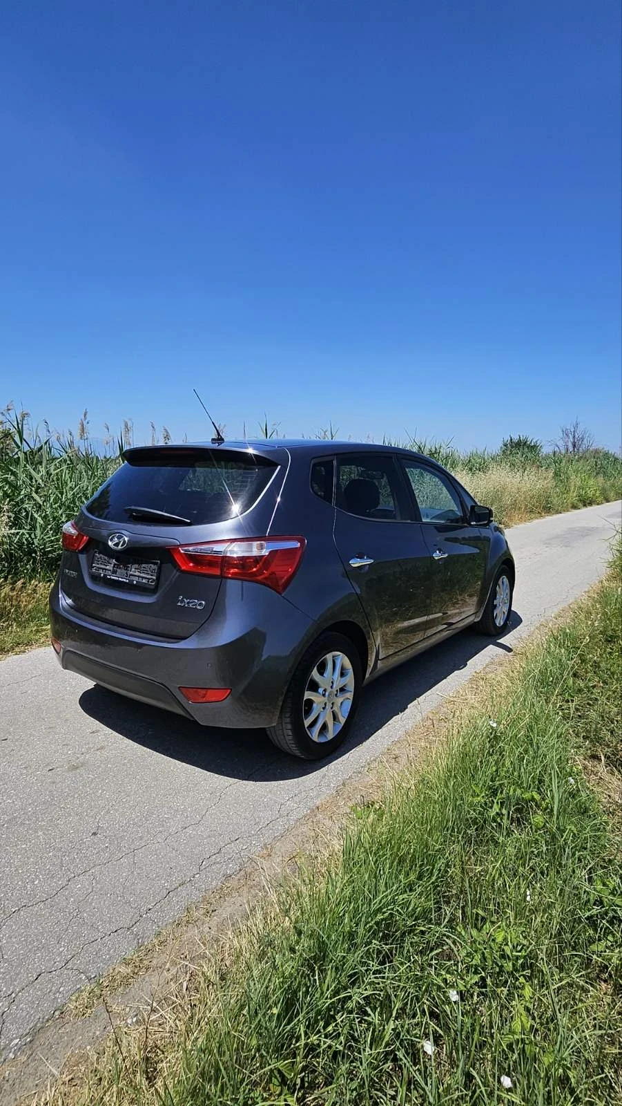 Hyundai Ix20 1.6 D, снимка 5 - Автомобили и джипове - 55077267