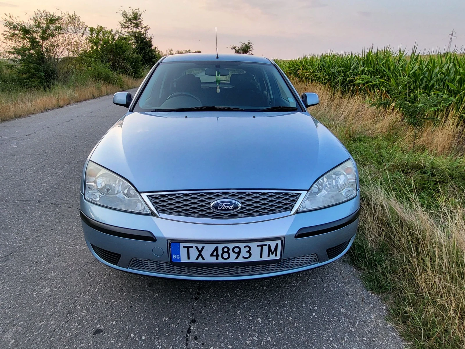 Ford Mondeo Десен волан отличен автомобил, снимка 9 - Автомобили и джипове - 55436903