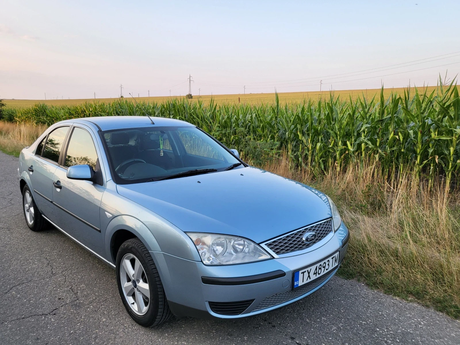 Ford Mondeo Десен волан отличен автомобил