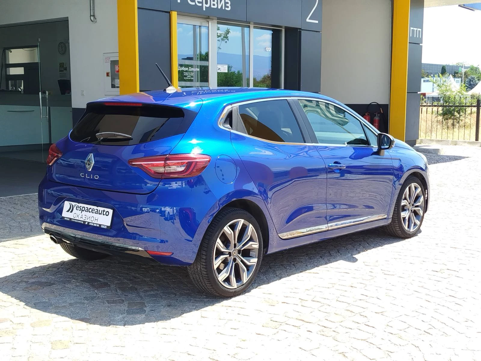 Renault Clio Intens 1.0 Tce/100 к.с., снимка 5 - Автомобили и джипове - 55459440