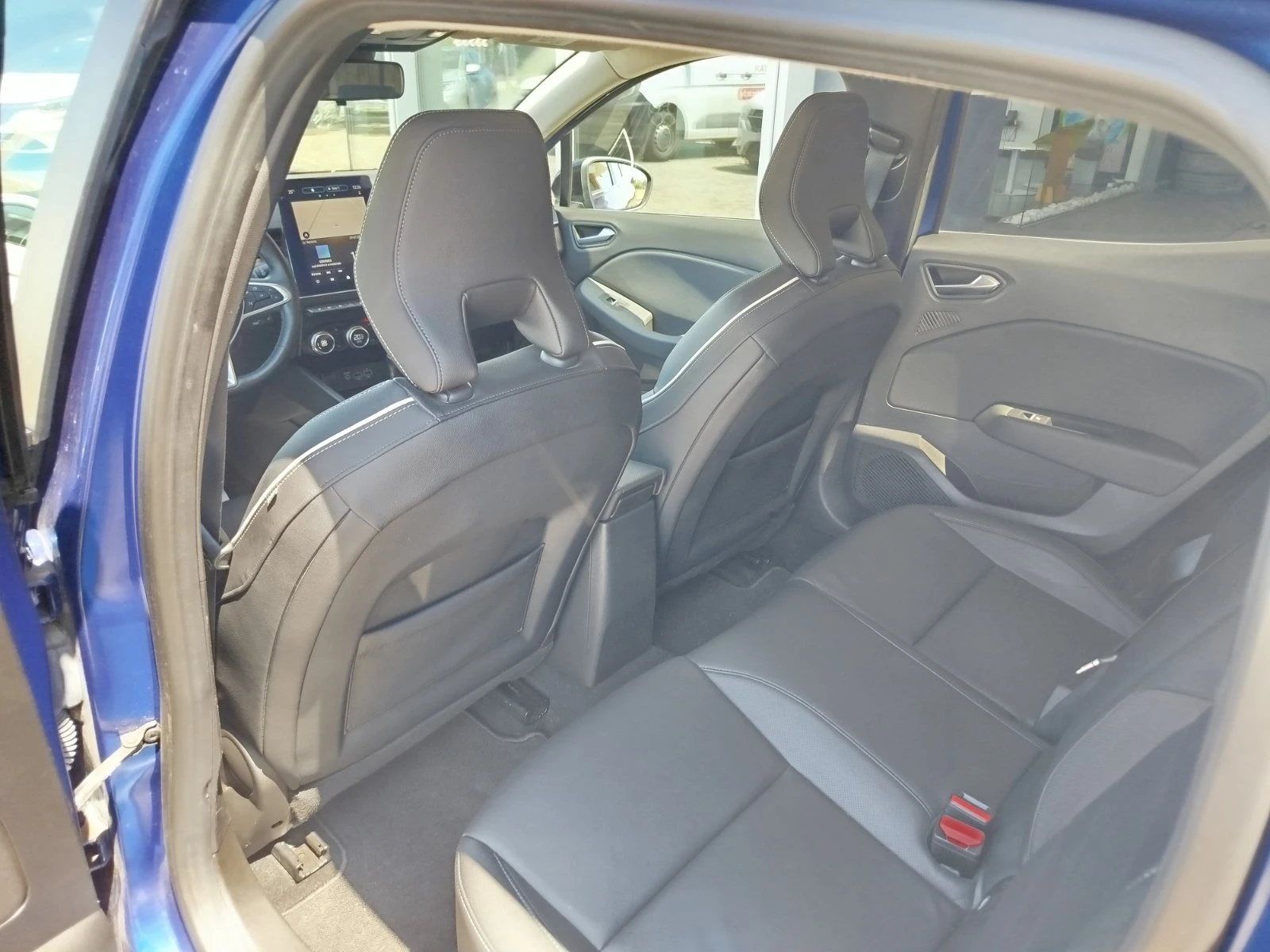 Renault Clio Intens 1.0 Tce/100 к.с., снимка 14 - Автомобили и джипове - 55459440