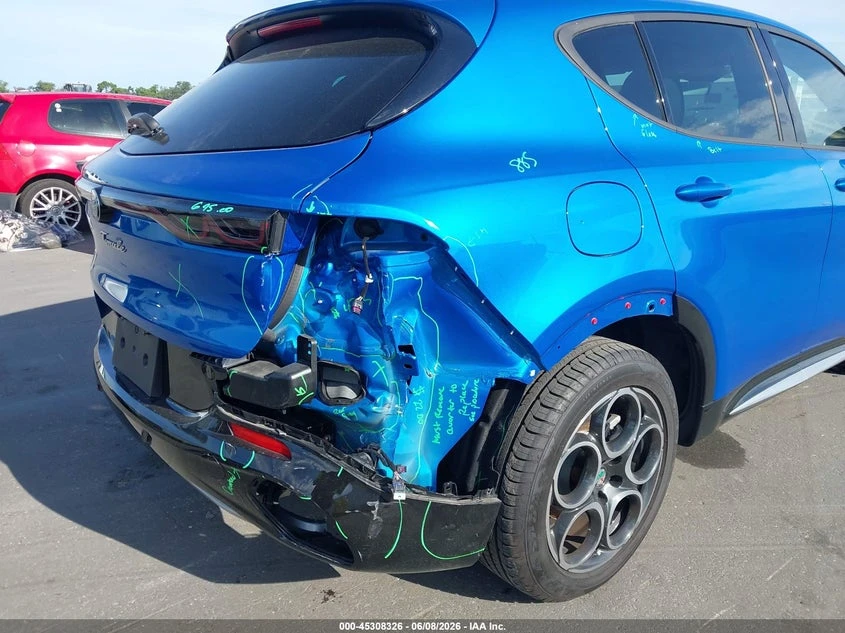 Alfa Romeo Tonale 1.3l Ti Eawd, снимка 6 - Автомобили и джипове - 55580708