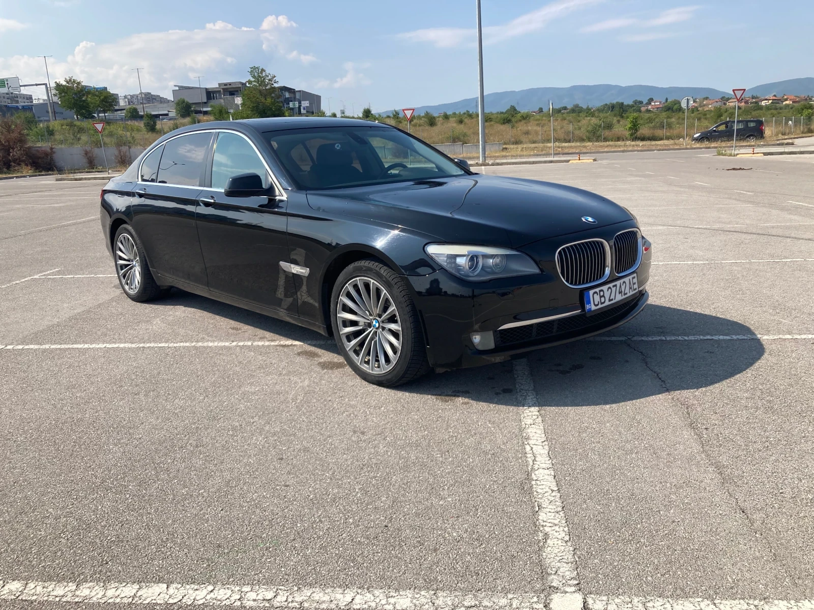 BMW 740 740LI, снимка 2 - Автомобили и джипове - 55601603