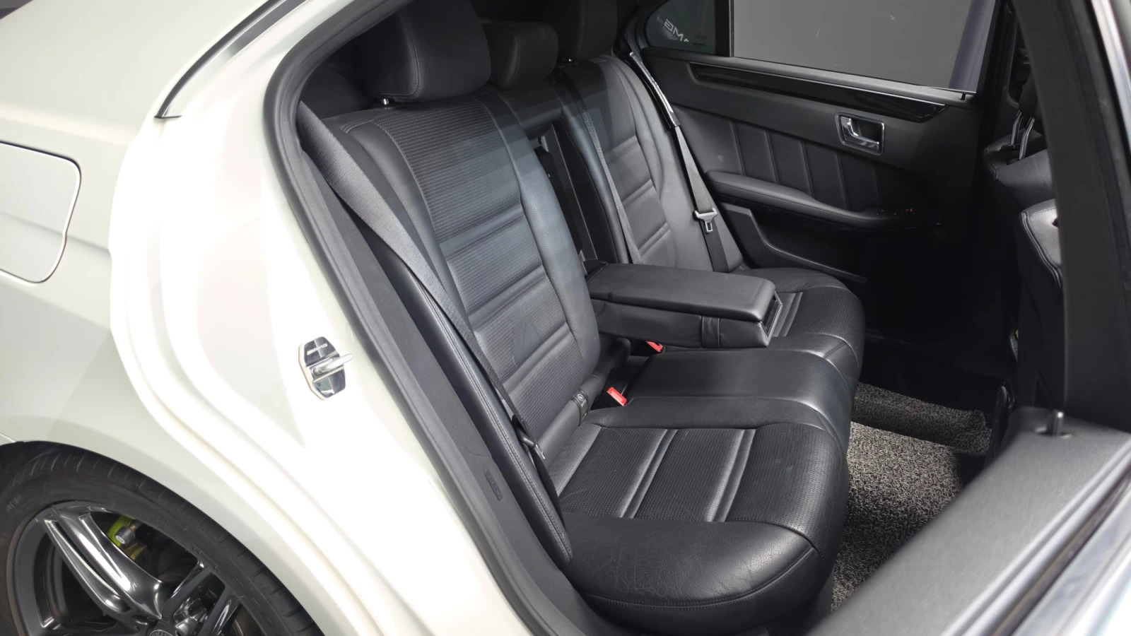 Mercedes-Benz E 63 AMG M156* �������/���������� �� ��������� | Mobile.bg � ����������� 15