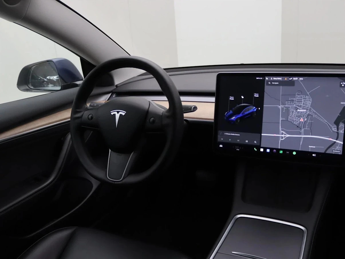 Tesla Model 3 | Mobile.bg � ����������� 10