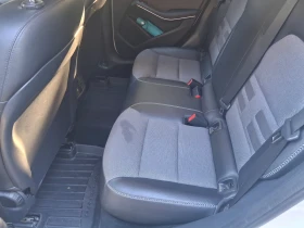 Mercedes-Benz GLA 200, снимка 8