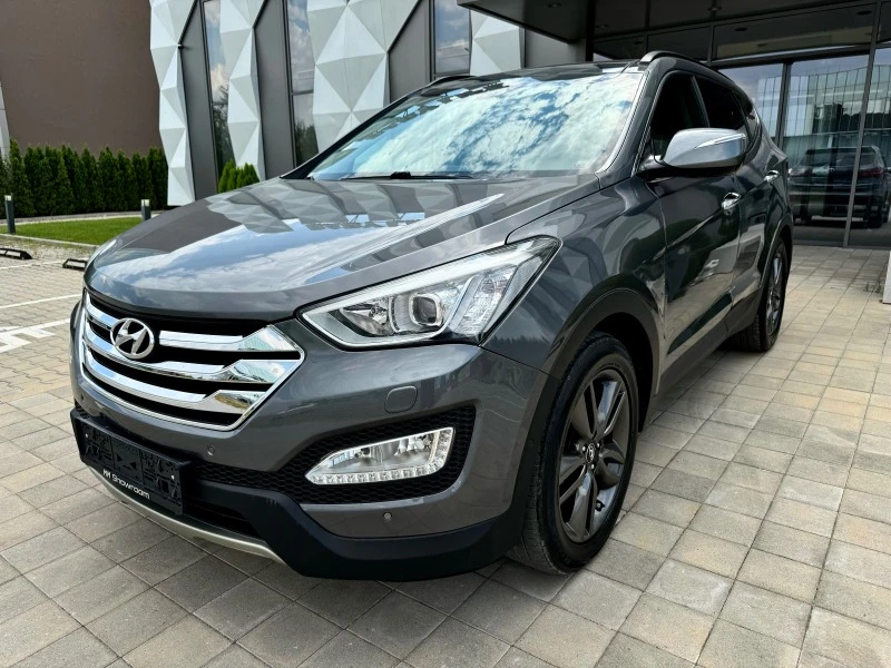 Hyundai Santa fe 7МЕСТА-ПАНОРАМА-САМОПАРКИР-KEYGO-ПАМЕТ-ПОДГРЕВ-, снимка 1 - Автомобили и джипове - 46706677