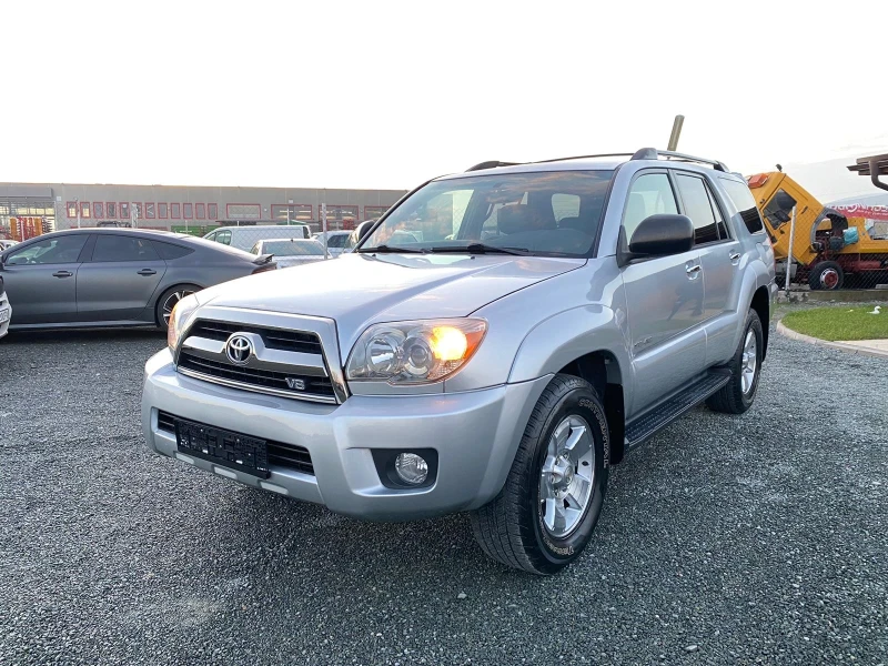 Toyota 4runner 4.7 V8 SR5, снимка 1 - Автомобили и джипове - 48326915