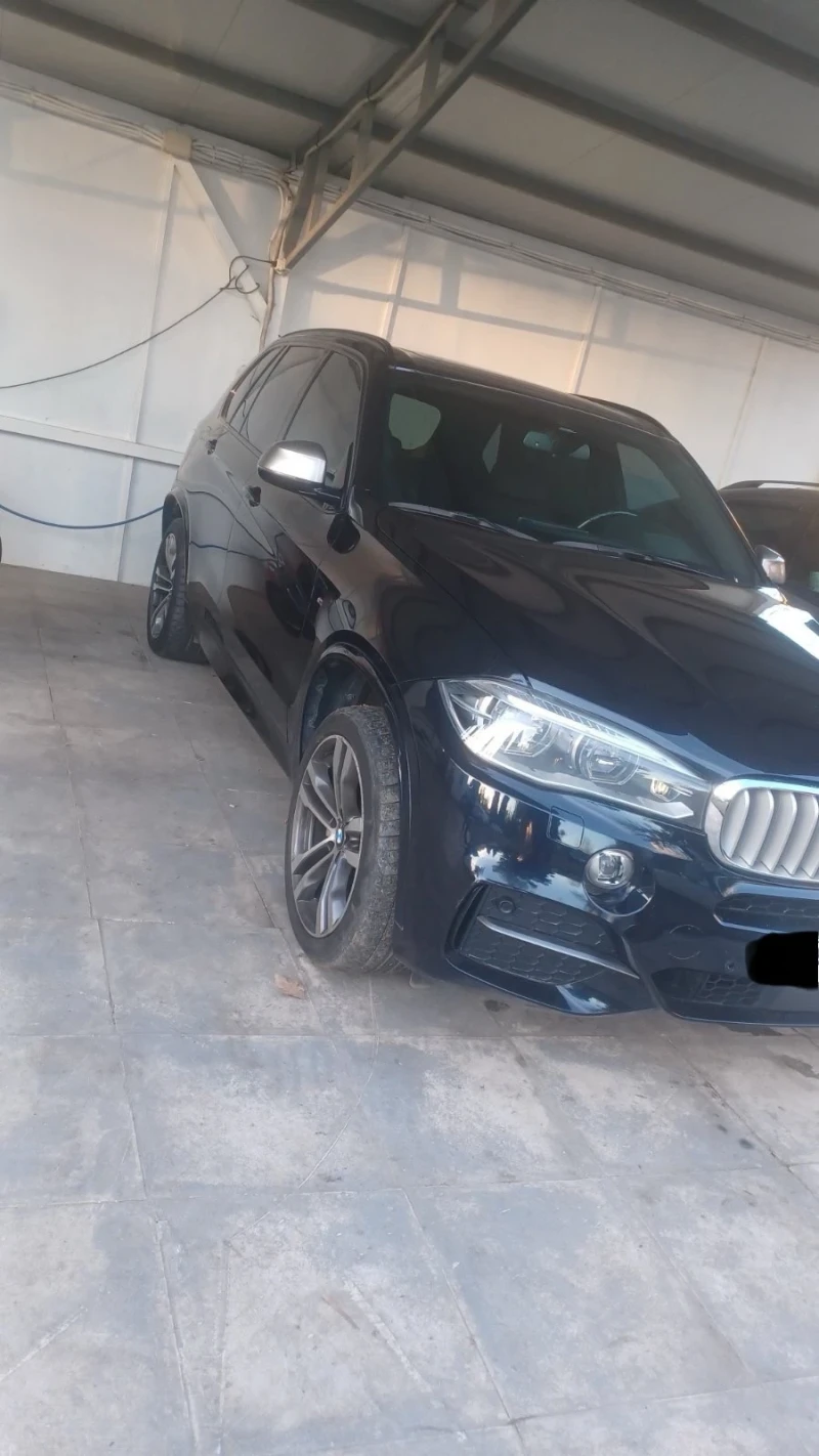 BMW X5 M50d, снимка 1 - Автомобили и джипове - 49545392