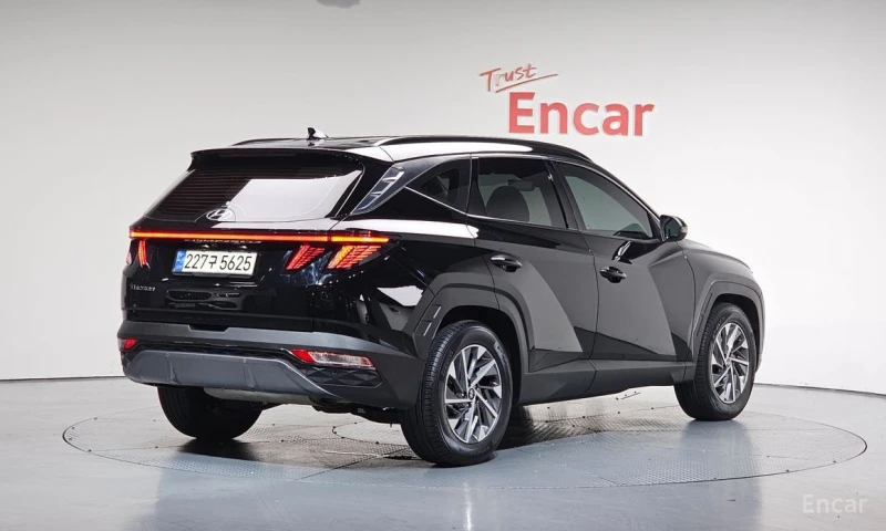 Hyundai Tucson, снимка 2 - Автомобили и джипове - 52660257