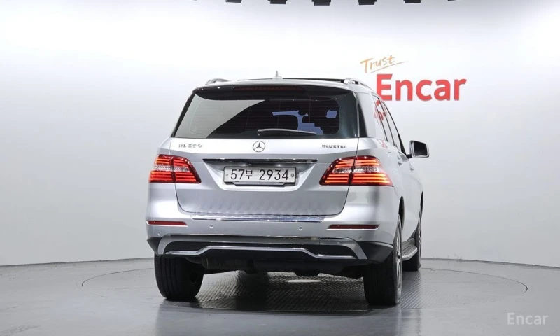 Mercedes-Benz ML 350, снимка 4 - Автомобили и джипове - 53076090