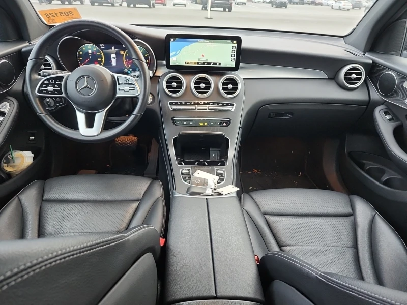 Mercedes-Benz GLC 300 4matic * CARFAX* ОПЦИЯ ЗА ФИНАНСИРАНЕ* , снимка 5 - Автомобили и джипове - 53174019
