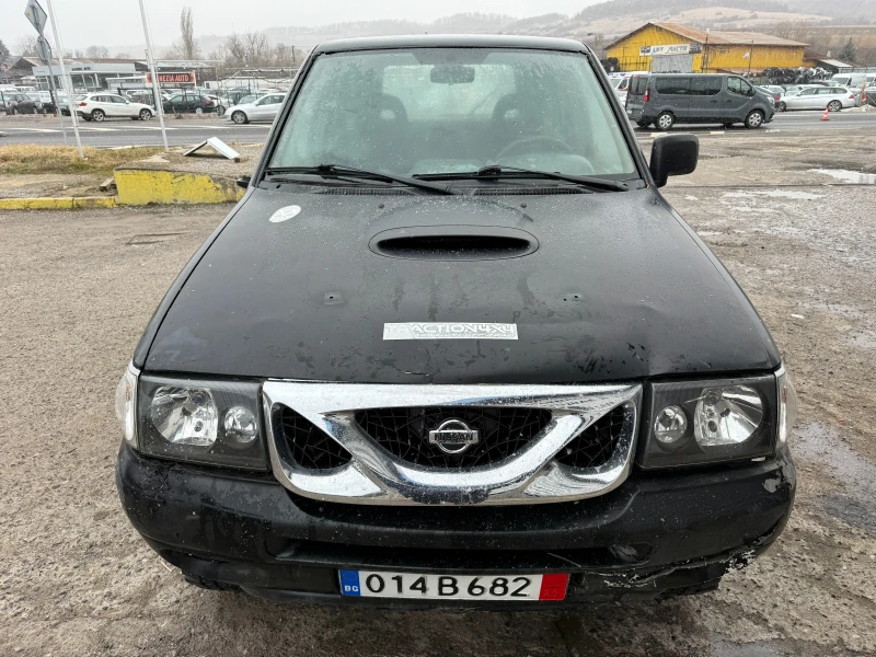 Nissan Terrano 2.7 TDI !БЕЗ РЪЖДИ!, снимка 2 - Автомобили и джипове - 53304883
