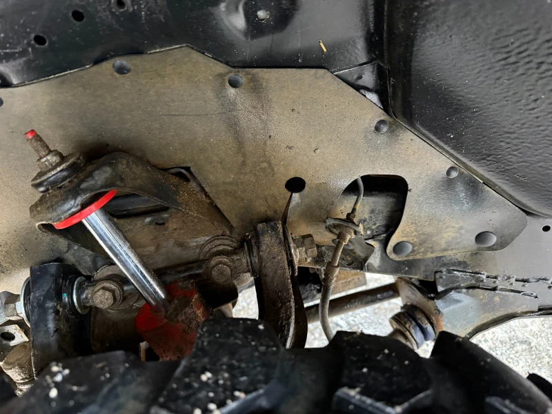 Nissan Terrano 2.7 TDI !БЕЗ РЪЖДИ!, снимка 9 - Автомобили и джипове - 53304883