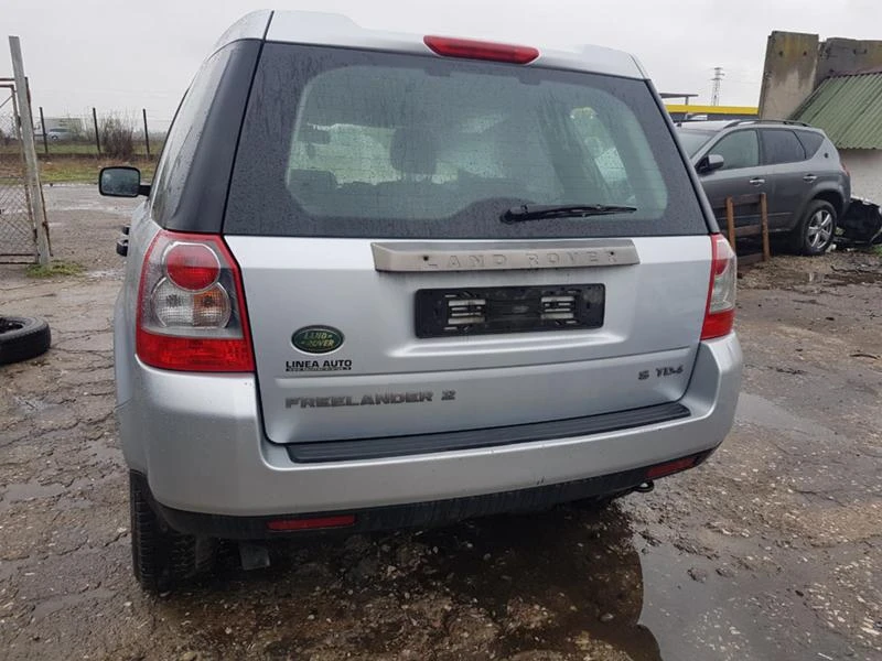 Land Rover Freelander 2.2 td4, снимка 4 - Автомобили и джипове - 24993610