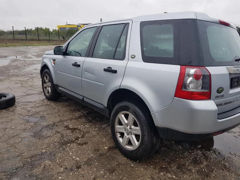 Land Rover Freelander 2.2 td4, снимка 3 - Автомобили и джипове - 24993610