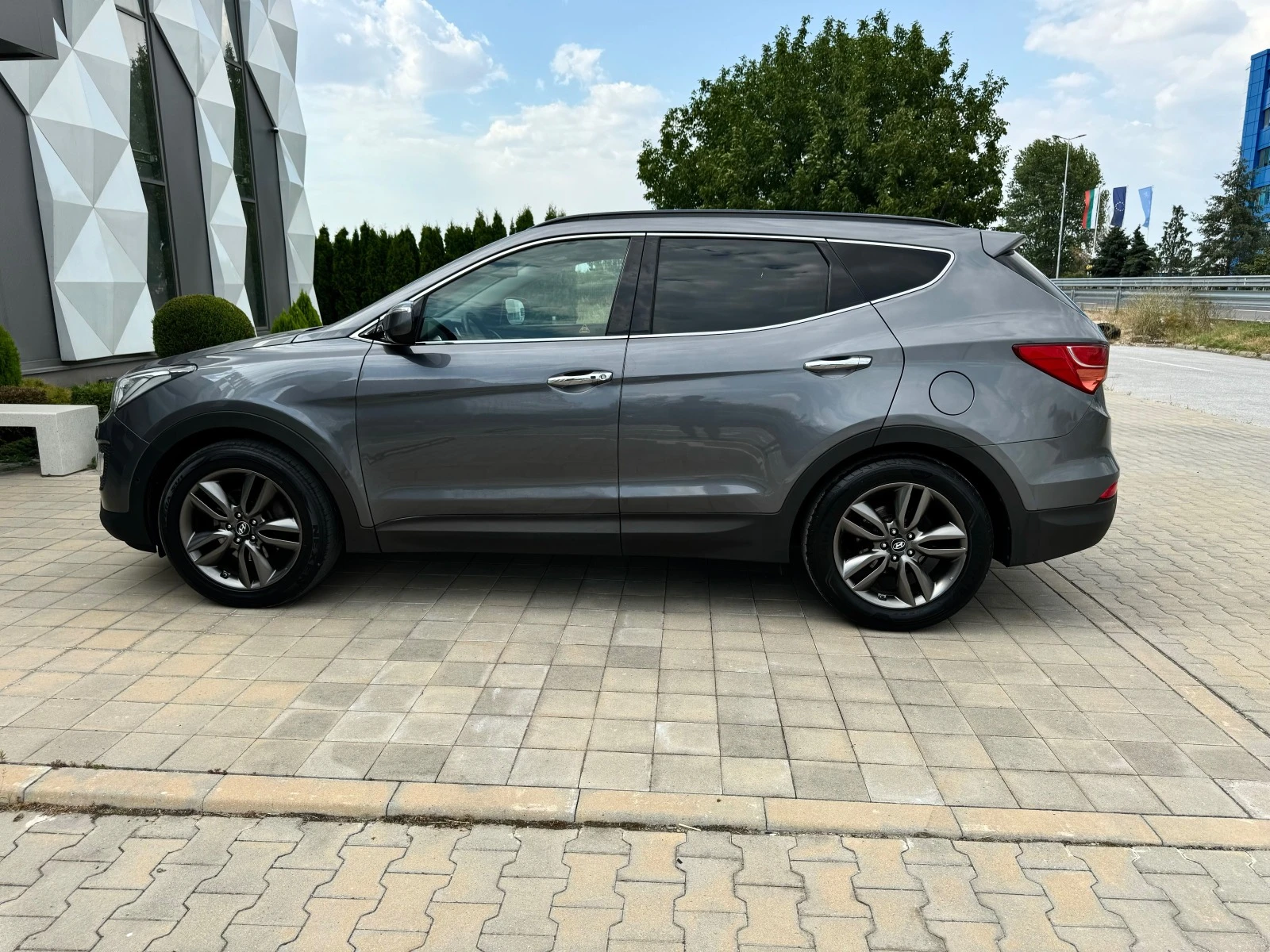 Hyundai Santa fe 7МЕСТА-ПАНОРАМА-САМОПАРКИР-KEYGO-ПАМЕТ-ПОДГРЕВ- - изображение 7