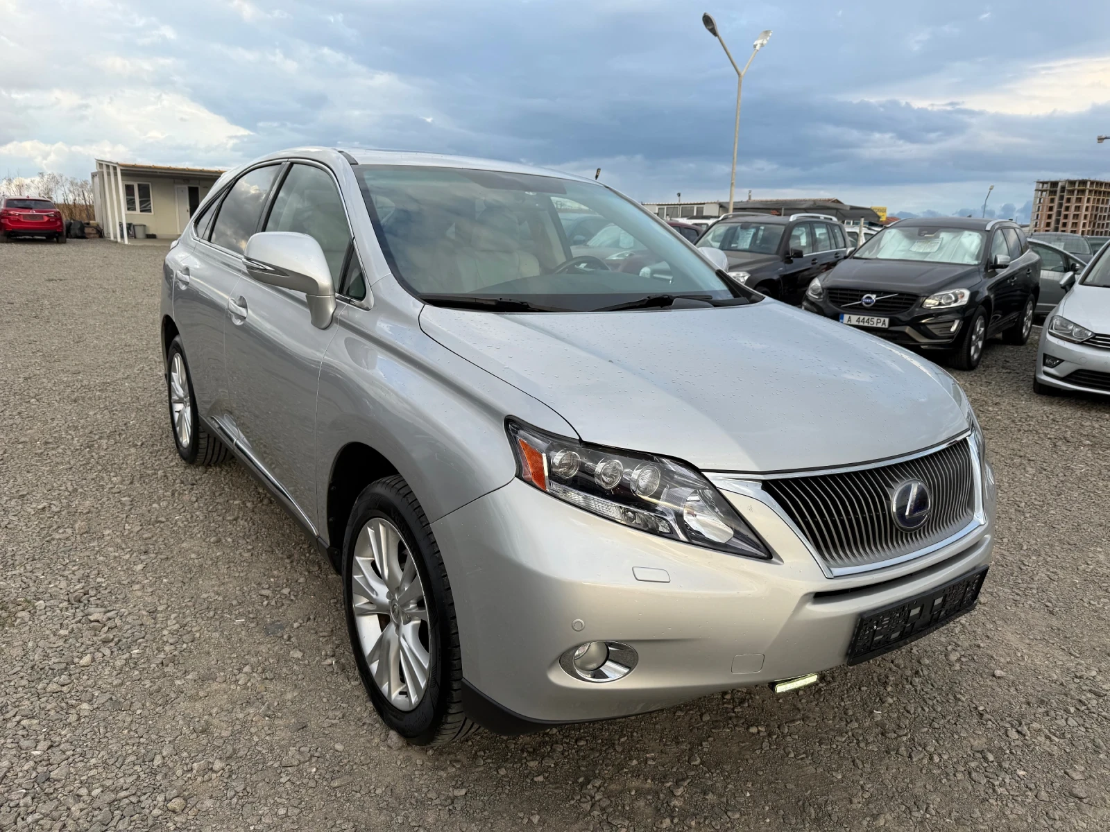 Lexus RX 450h 3.5i HYBRID 4x4 CH - изображение 3