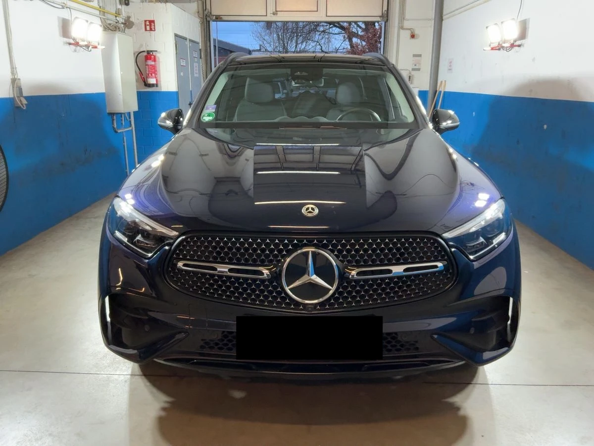 Mercedes-Benz GLC 300 AMG Line/360/Дистроник/Ел.седалки/Digital LED/Пано - изображение 5