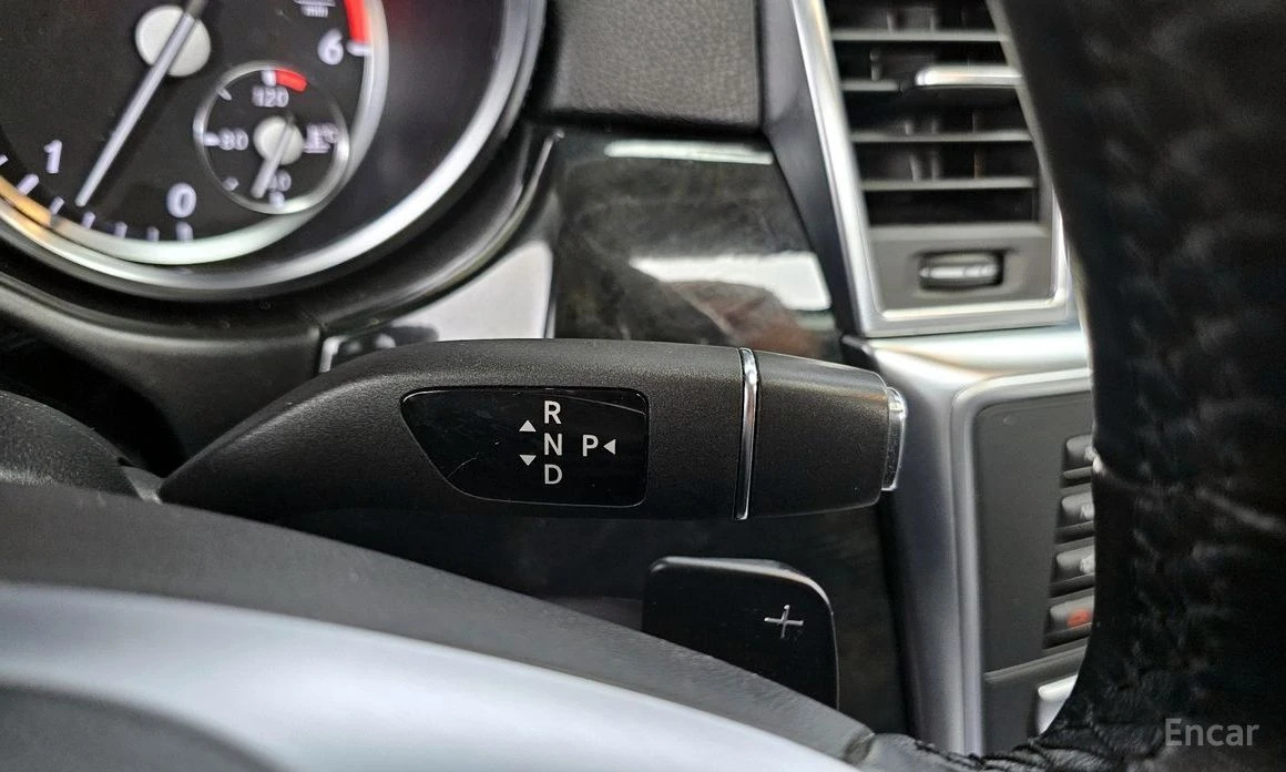 Mercedes-Benz ML 350  - изображение 9