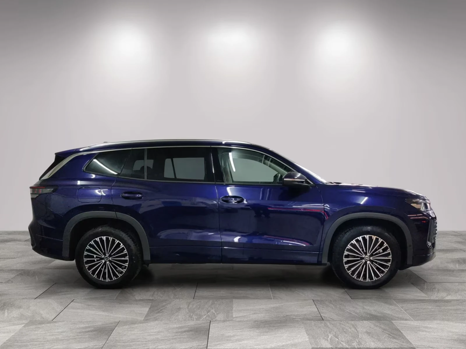 VW Tayron 1.5 eTSI  DSG  - изображение 3