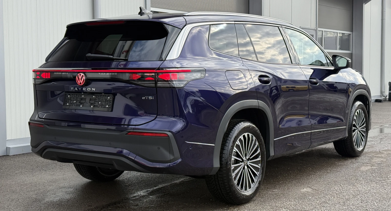 VW Tayron 1.5 eTSI  DSG , снимка 5 - Автомобили и джипове - 53334454