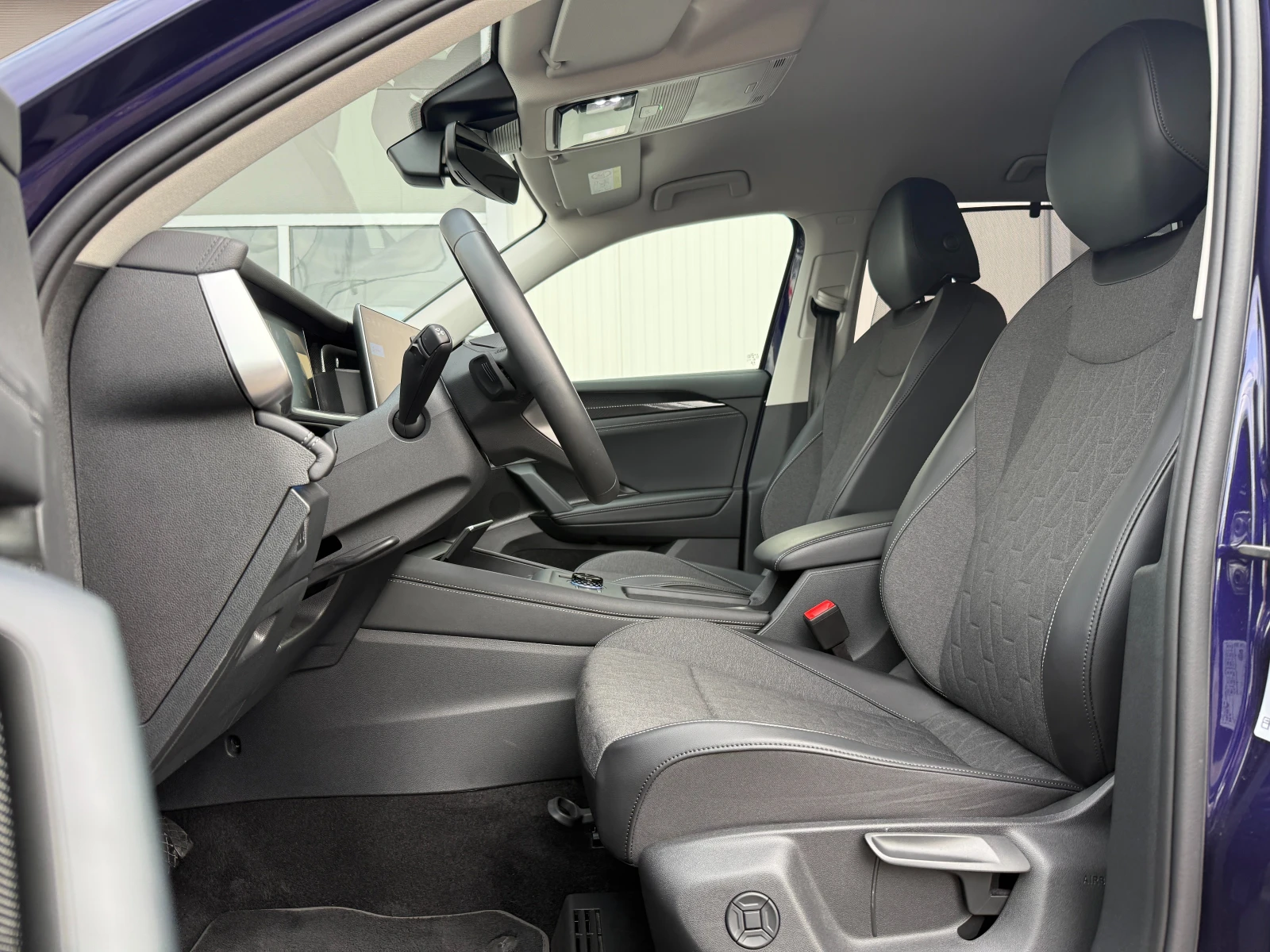 VW Tayron 1.5 eTSI  DSG , снимка 11 - Автомобили и джипове - 53334454