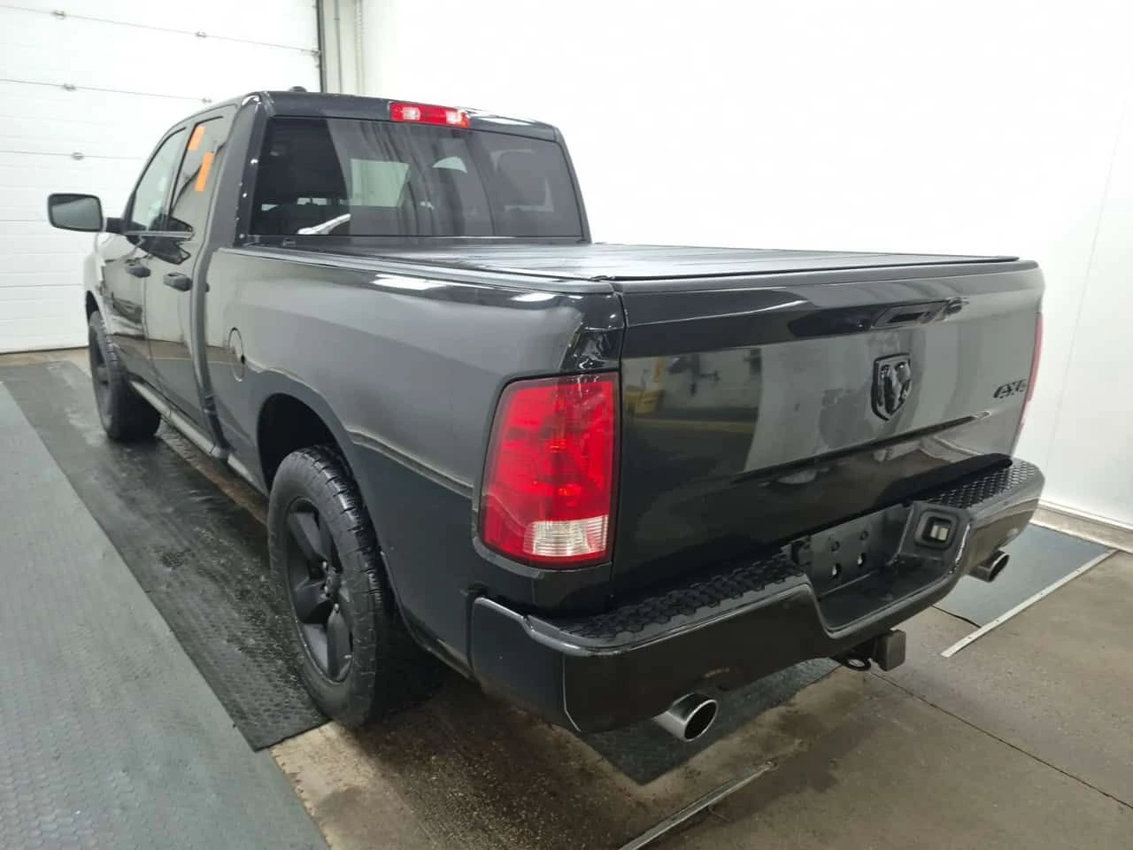 Dodge RAM 1500 * EXPRESS * CARFAX * ЦЕНА ДО БГ, снимка 6 - Автомобили и джипове - 54080765
