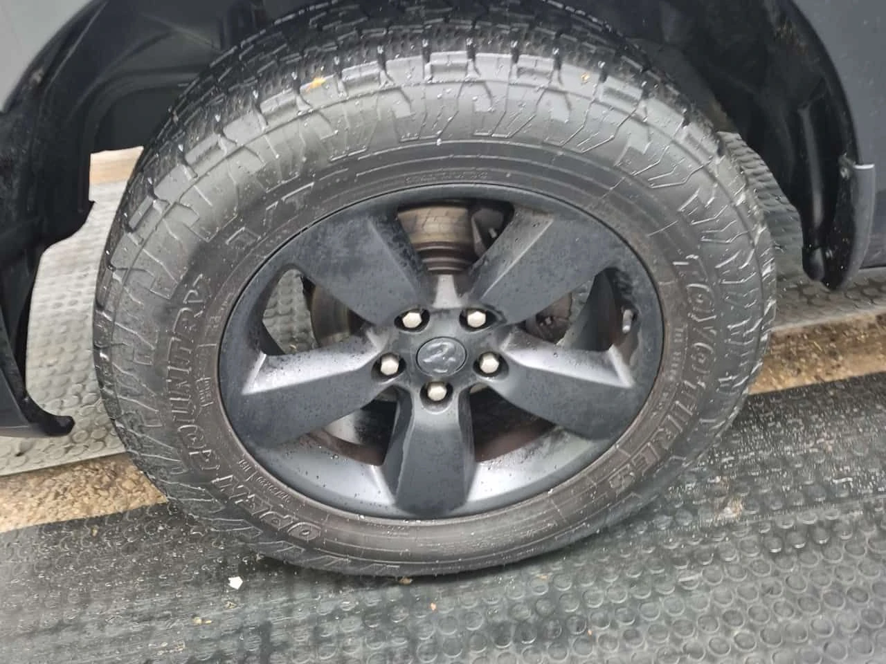 Dodge RAM 1500 * EXPRESS * CARFAX * ЦЕНА ДО БГ, снимка 14 - Автомобили и джипове - 54080765