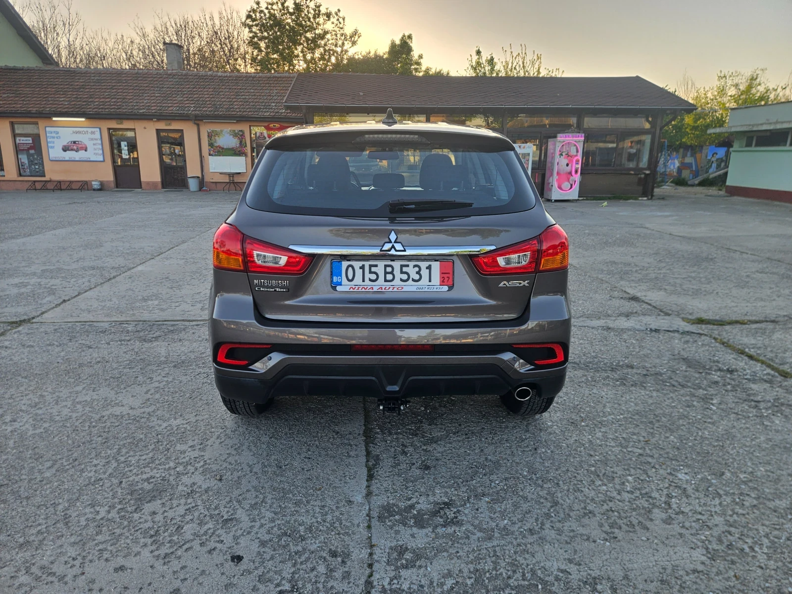 Mitsubishi ASX 64000.km Edition 100, снимка 5 - Автомобили и джипове - 54478578