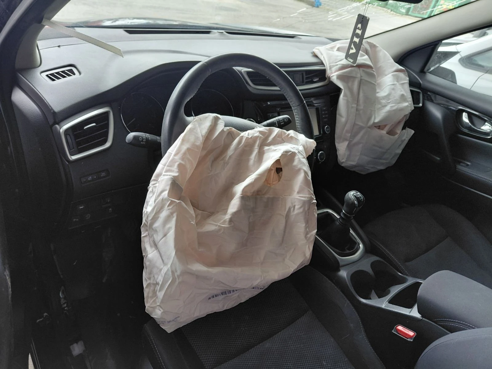 Nissan Qashqai 1.2i EVRO6 TEKNA, снимка 5 - Автомобили и джипове - 54848241