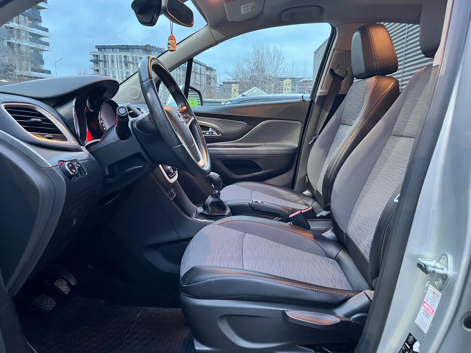 Opel Mokka 1.4 Tutbo Бензи-Газ!!, снимка 11 - Автомобили и джипове - 54897099