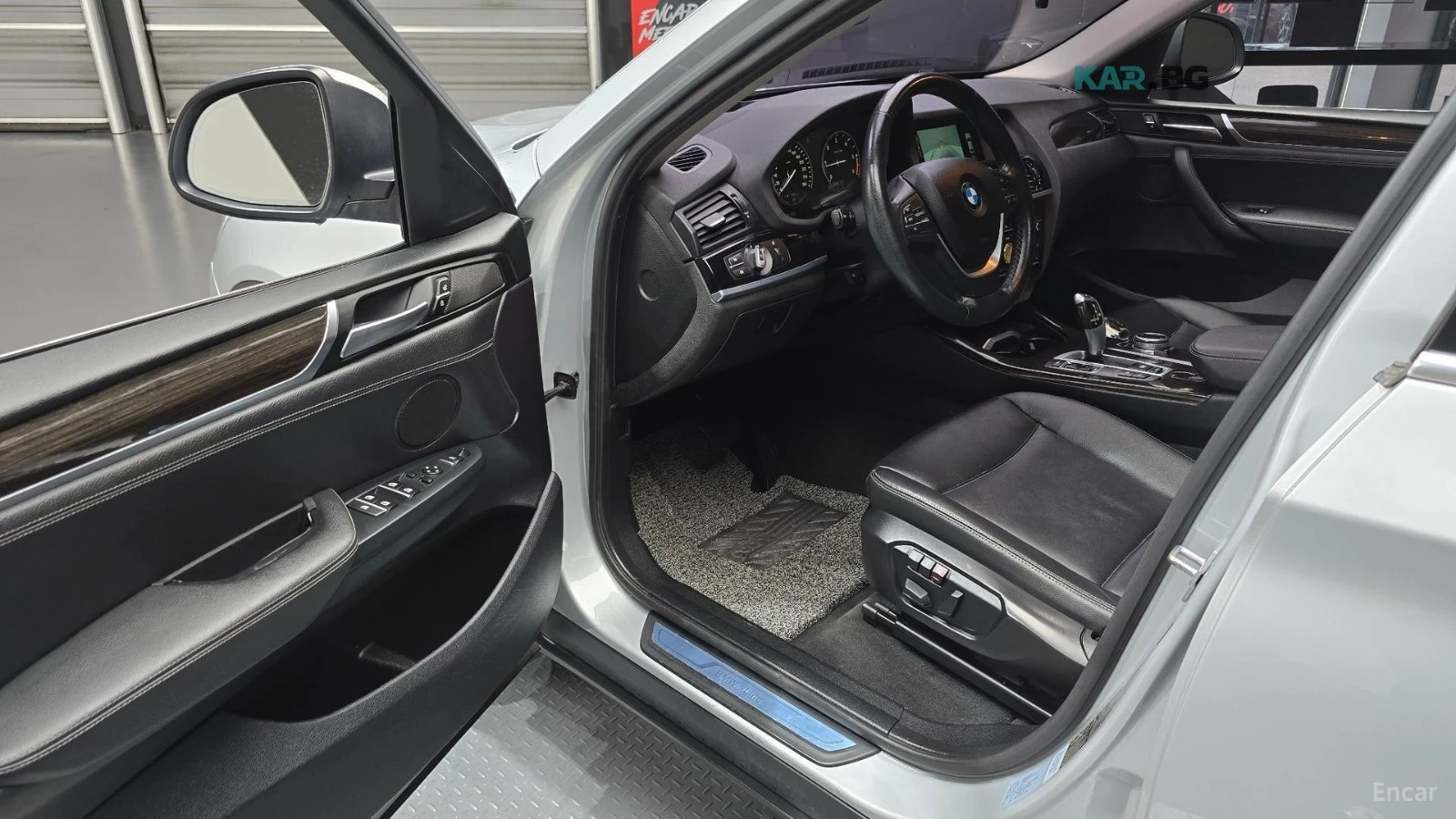 BMW X4 xDrive 20d* КОЖА* ПАНО* НАВИ, снимка 8 - Автомобили и джипове - 55402910