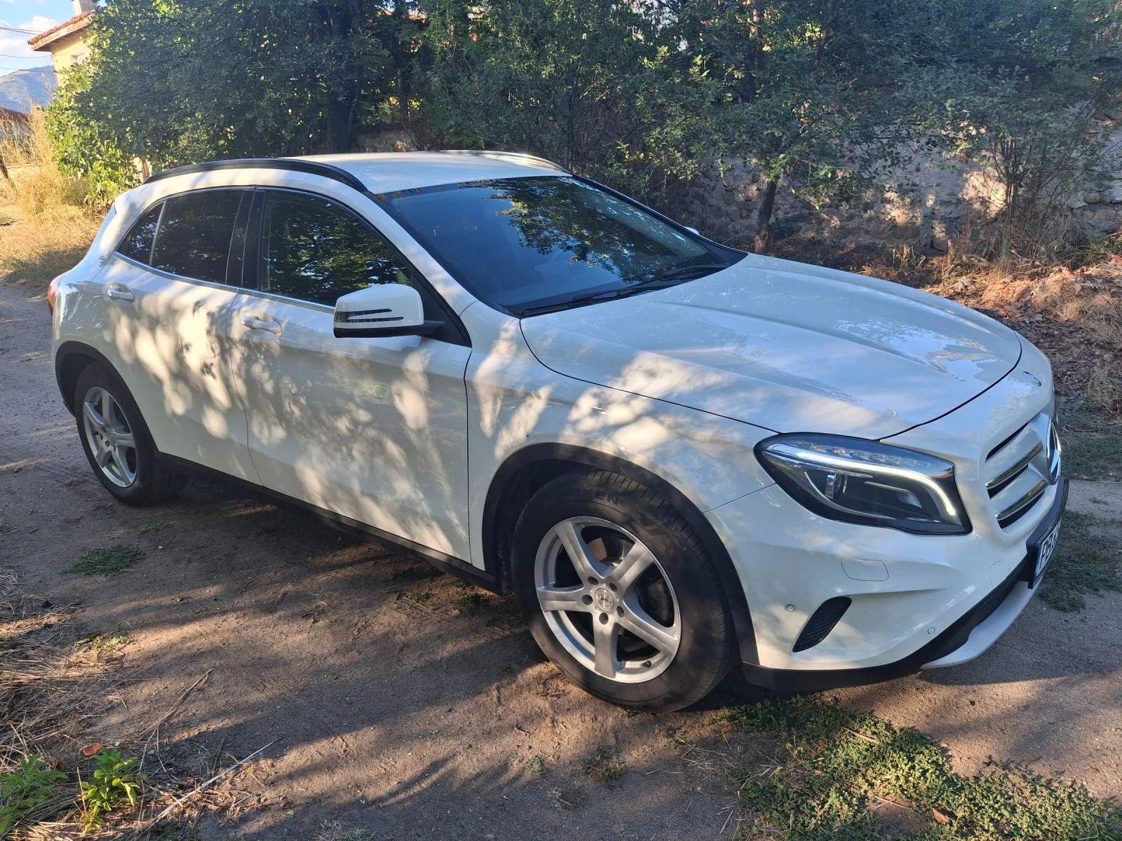 Mercedes-Benz GLA 200, снимка 2 - Автомобили и джипове - 56314067
