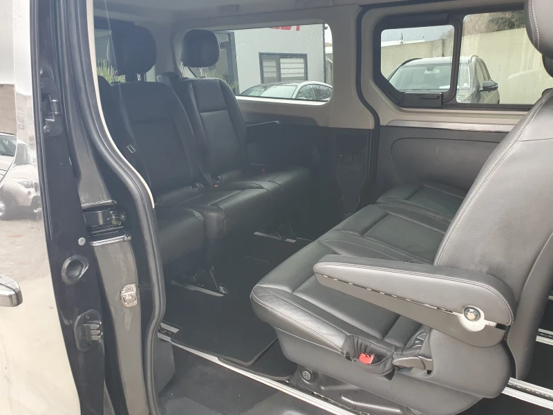 Opel Vivaro 8 MECTA, снимка 13 - Бусове и автобуси - 52571226