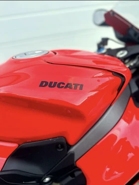 Ducati Panigale V4S, снимка 2