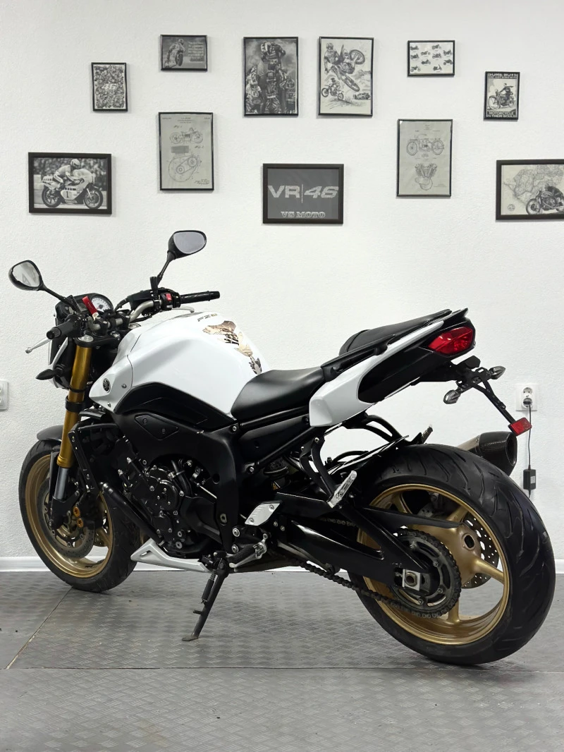 Yamaha FZ8 AKRAPOVIC ! НОВИ ГУМИ ! ЛИЗИИНГ !, снимка 6 - Мотоциклети и мототехника - 39209663