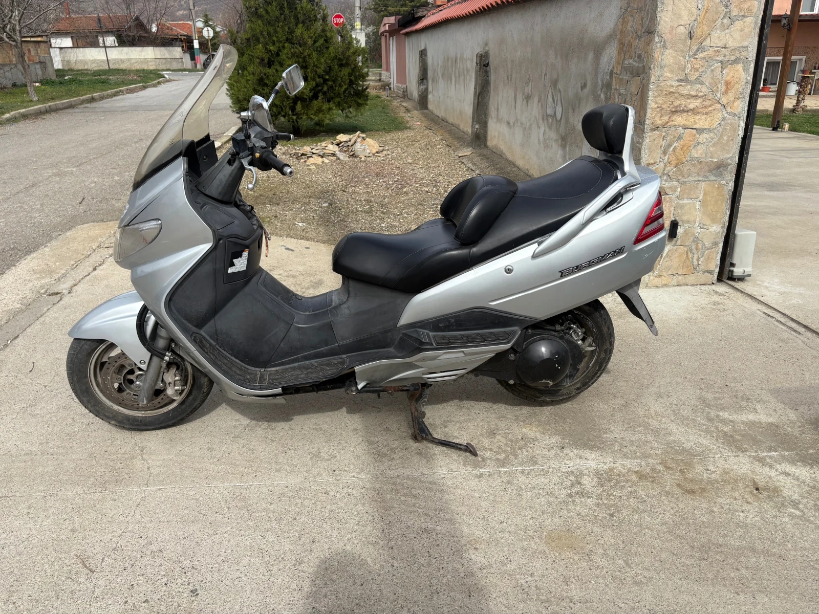 Suzuki Burgman 400 - изображение 3