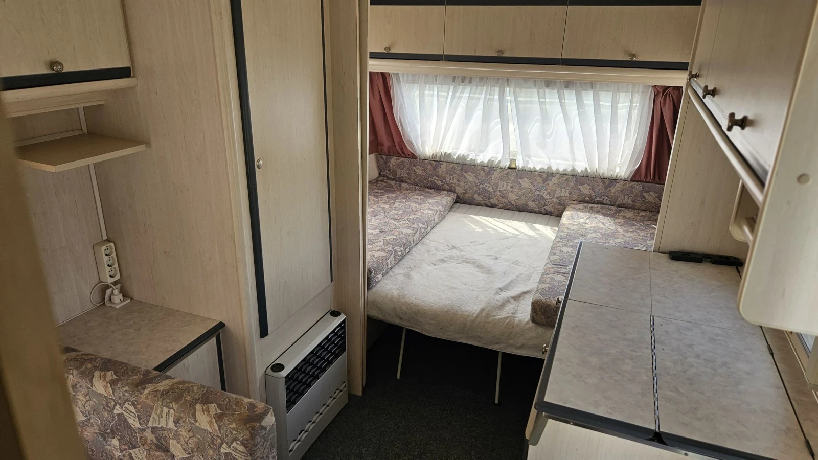 Каравана Dethleffs ТОП, снимка 8 - Каравани и кемпери - 54329753