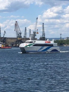 Моторна яхта Собствено производство катамаран, снимка 1