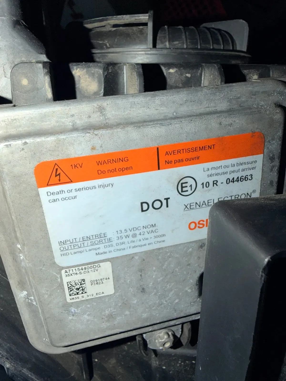 FK72-13W030-EG  Ляв фар   Land Rover Discovery Sport 2017 XENON , снимка 4 - Части - 53726974