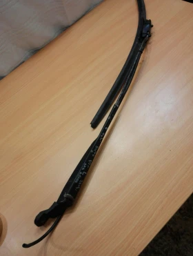 Рамо чистачка ляво Мерцедес Вито 00г.