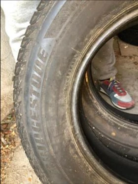 Гуми Зимни 215/70R16, снимка 3