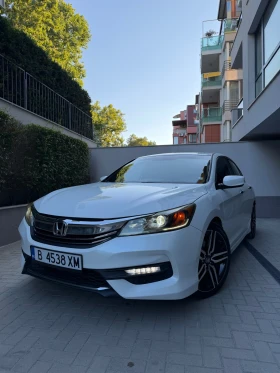 Honda Accord 2.4 Sport, снимка 1