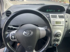 Toyota Yaris 1.3 , снимка 5