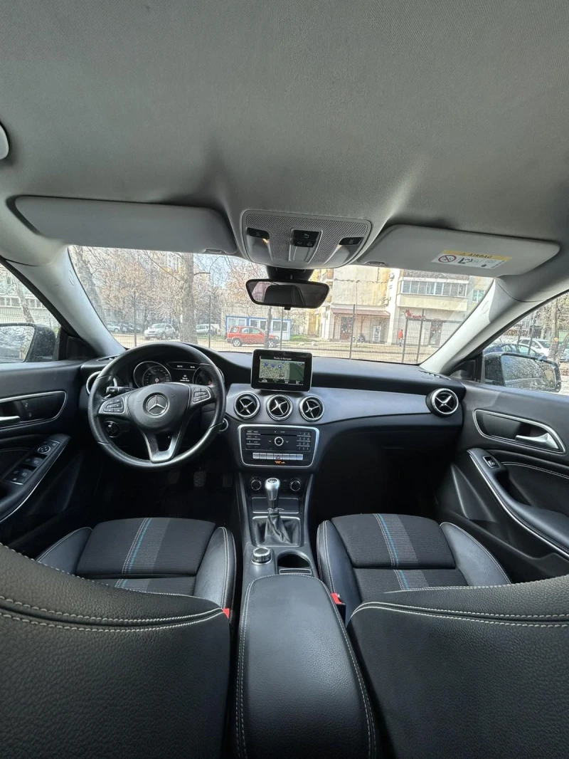 Mercedes-Benz CLA CLA 200 ръчка, снимка 9 - Автомобили и джипове - 49521091